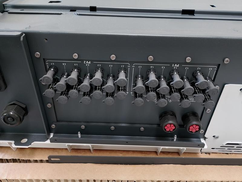 اینورتر متصل به شبکه 120 کیلووات Fronius مدل Tauro ECO 120-3-D
