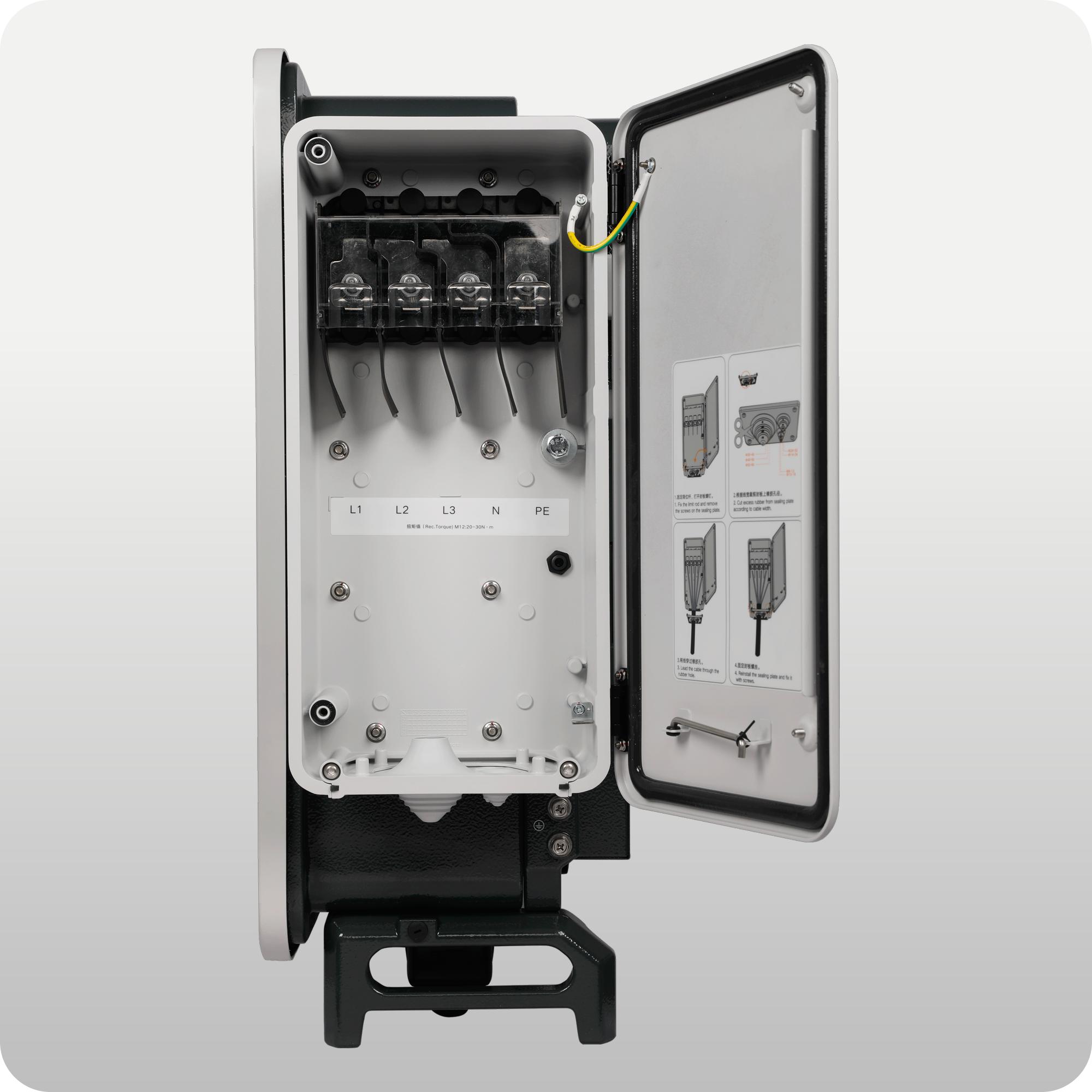 اینورتر متصل به شبکه 125 کیلووات Sungrow مدل SG125CX-P2